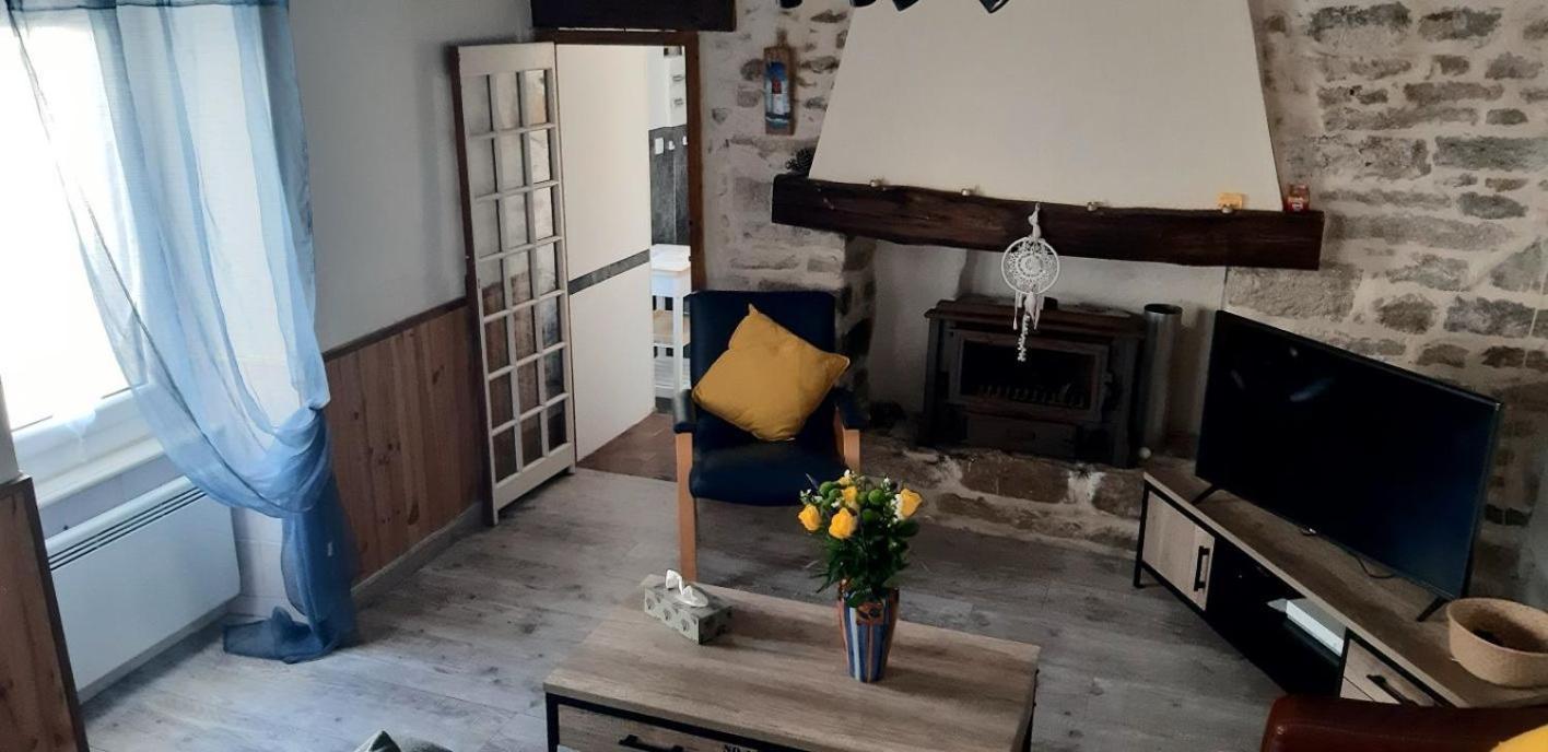 Holiday home Aux Portes De La Pointe Du Raz *